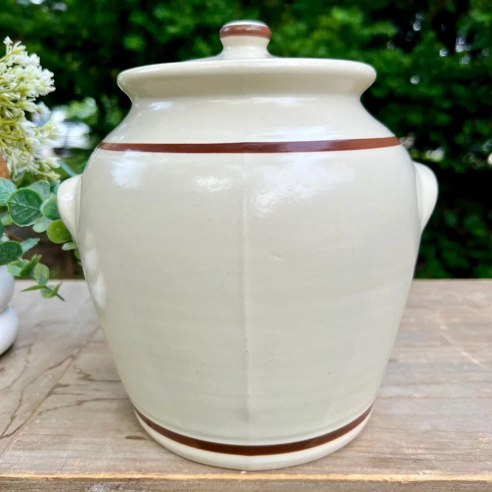 LL Bean Vintage Log Cabin Stoneware Cookie Jar